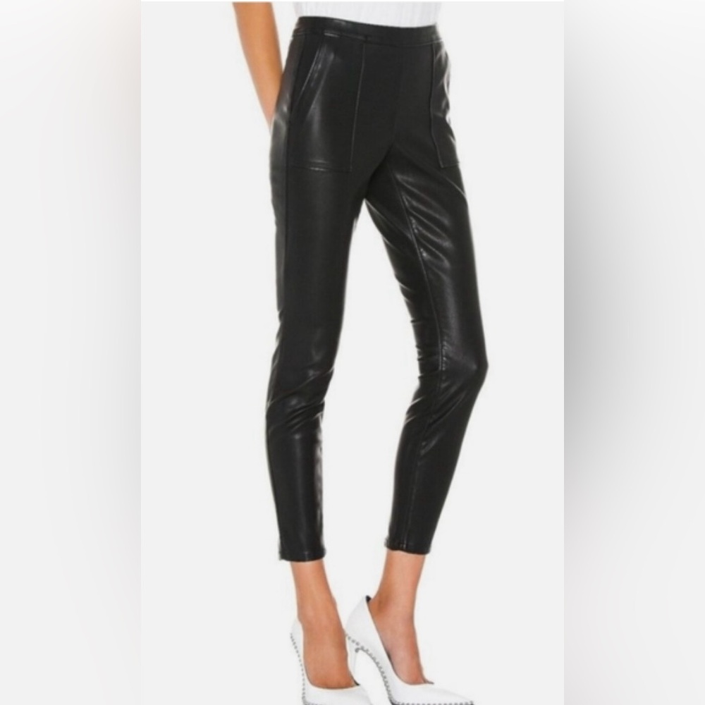 Blank NYC Black Cropped Faux Leather Pants STYLE /MODELE # 13U-2236